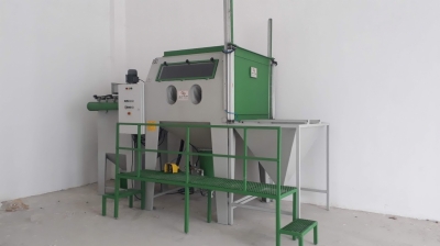 Basınçlı Kabin Kumlama Makinesi